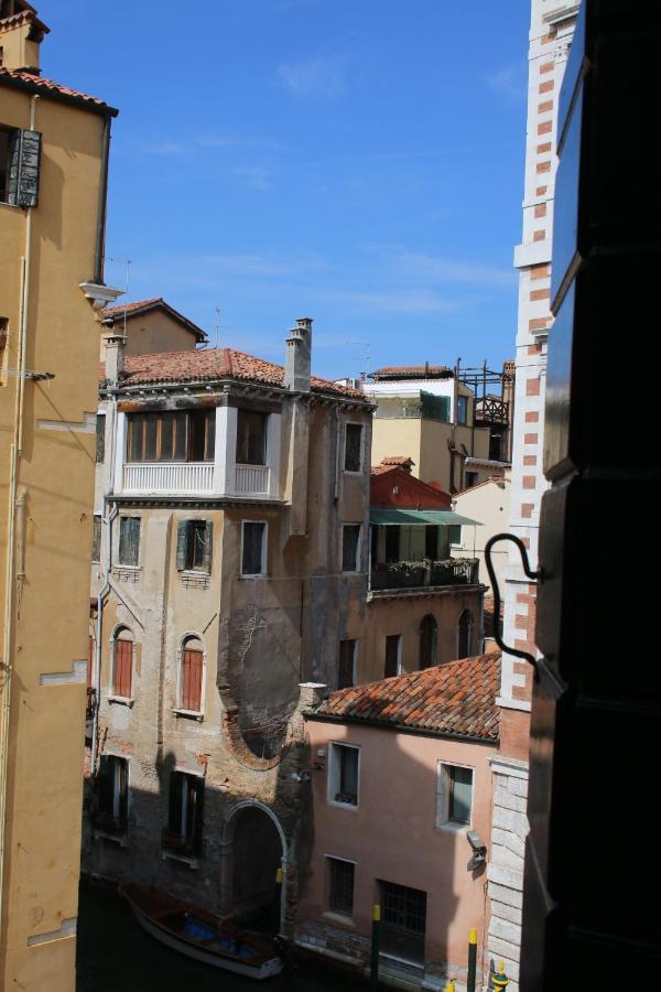 Penthouse Of Veneţia Exterior foto